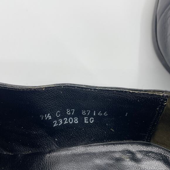 FLORSHEIM Mens Dress Shoes Size 9.5  Black Leather Slip On Loafer Tassel [FLAW] - Picture 7 of 10